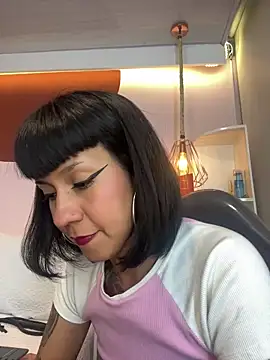 Valkiriia wiine online show from June 12, 4:43 am