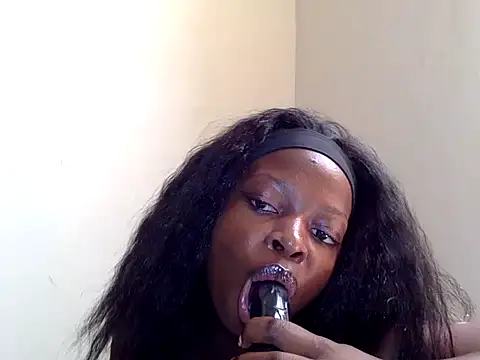 Snapshot of slim_sexy1 chatting on May 26, 9:51 am slim sexy1 online show from May 26, 9:51 am