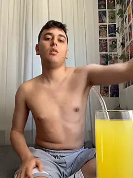 imjustaboyy1 online show from May 30, 10:43 am