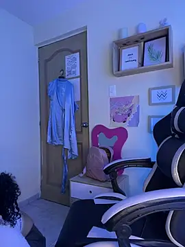 victorya milf online show from July 1, 7:47 pm