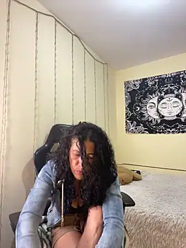 victorya milf online show from May 27, 6:04 pm