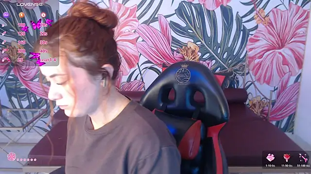 Jenni arango  online show from June 20, 1:16 pm