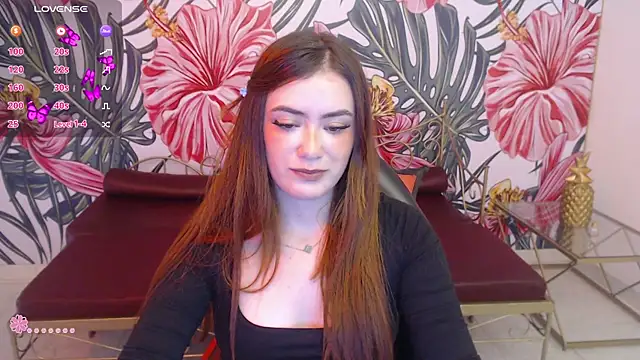 Jenni arango  online show from June 3, 1:45 pm