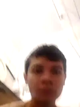 Snapshot of novinho-bundudo chatting on May 23, 7:24 pm novinho-bundudo online show from May 23, 7:24 pm