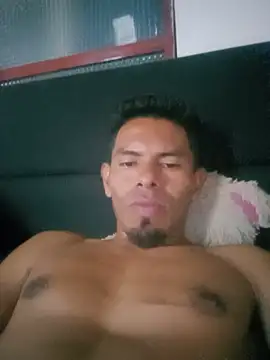 Dominic 24 online show from May 21, 10:40 pm