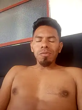 Dominic 24 online show from May 31, 3:29 pm