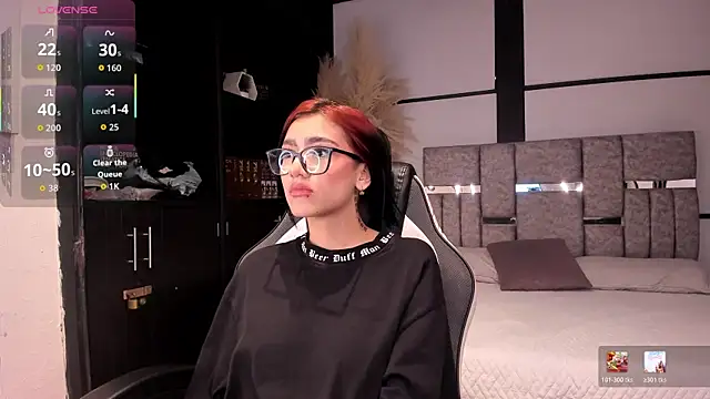 Nezukoo 1 online show from June 24, 9:01 pm