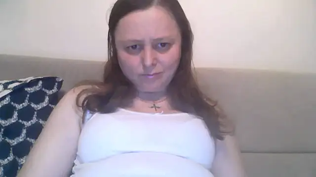 Snapshot of TaylorLovely chatting on June 3, 8:13 pm TaylorLovely online show from June 3, 8:13 pm