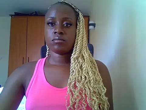 slimshazie online show from May 22, 8:34 am