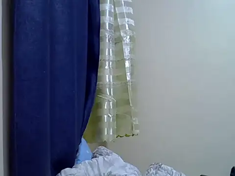 crazybeibe online show from June 17, 6:29 pm