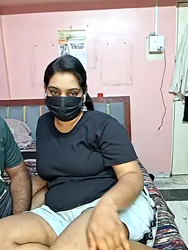 Hornyreshma online show from July 8, 10:27 am