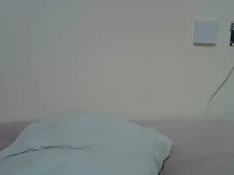 creamypetite online show from June 17, 5:34 pm