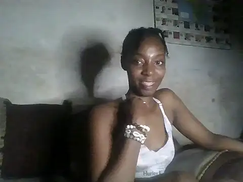 Snapshot of Ciarrahgoddess chatting on July 15, 10:39 pm Ciarrahgoddess online show from July 15, 10:39 pm