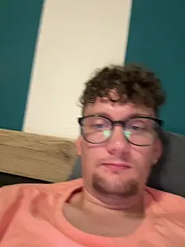 Stefan4513 online show from July 3, 6:58 pm