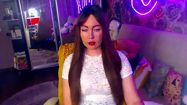 NinaTender22 online show from June 10, 7:15 pm
