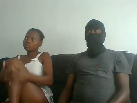 Snapshot of TonnyAmellia chatting on June 12, 7:50 am TonnyAmellia online show from June 12, 7:50 am