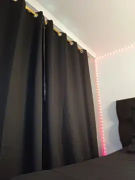 Snapshot of sofi_diaz1 chatting on June 9, 5:58 pm sofi diaz1 online show from June 9, 5:58 pm