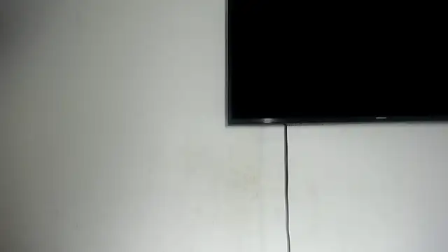 Snapshot of Fox_Loves chatting on June 25, 11:10 pm Fox Loves online show from June 25, 11:10 pm
