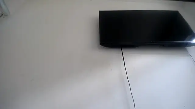 Snapshot of Fox_Loves chatting on June 27, 7:31 pm Fox Loves online show from June 27, 7:31 pm