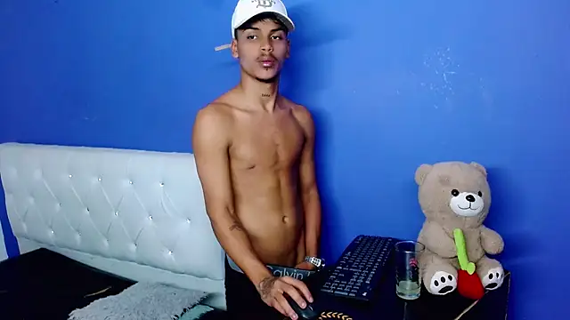 Angel foxc13 online show from June 25, 5:12 am