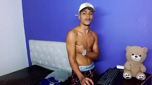 Angel foxc13 online show from June 30, 2:55 am