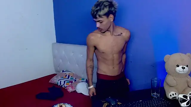 Angel foxc13 online show from July 8, 3:19 am