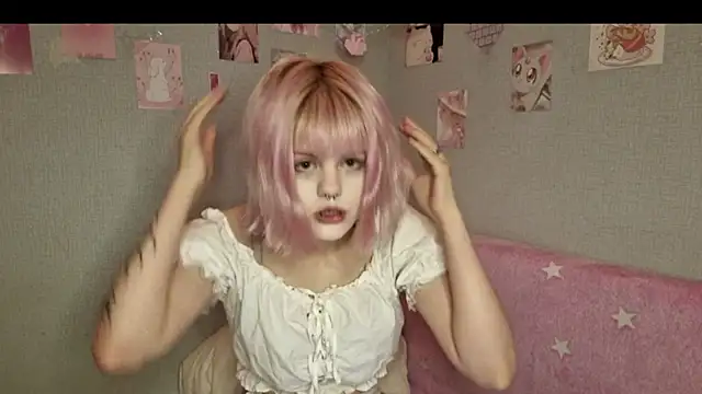 VelvetAlice online show from July 8, 8:31 pm
