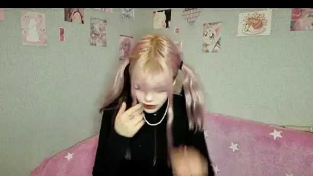 VelvetAlice online show from June 19, 8:36 pm