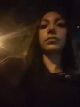 latinwolf0731 online show from June 4, 3:11 am