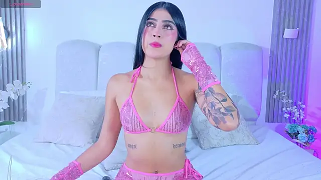 AuroraTaylor1 online show from June 26, 10:37 pm