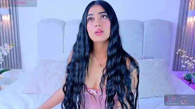 AuroraTaylor1 online show from July 9, 1:06 am