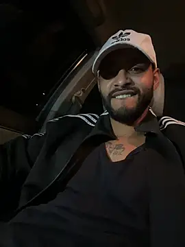 bigblack0111 online show from June 24, 2:10 am