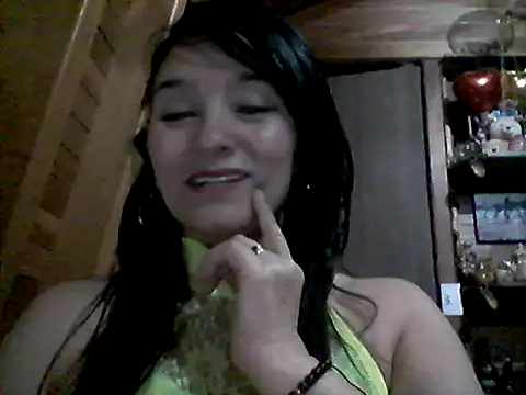 Snapshot of Anlly_garcia002 chatting on June 25, 5:12 am Anlly garcia002 online show from June 25, 5:12 am
