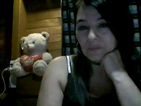 Snapshot of Anlly_garcia002 chatting on May 25, 3:50 am Anlly garcia002 online show from May 25, 3:50 am