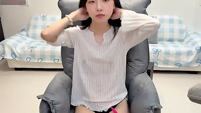 jiajia girl online show from July 2, 12:55 pm