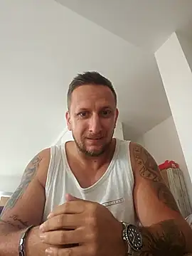 Snapshot of Balika0607 chatting on July 2, 3:07 pm Balika0607 online show from July 2, 3:07 pm