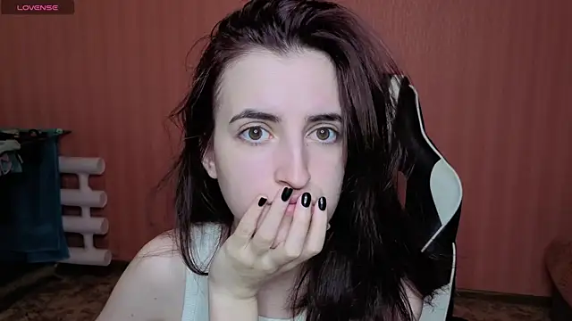 reaissss online show from June 4, 3:33 am