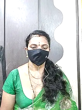 Leela 555 online show from May 28, 1:39 pm