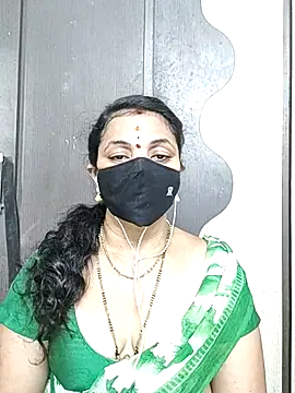 Leela 555 online show from May 29, 2:12 pm