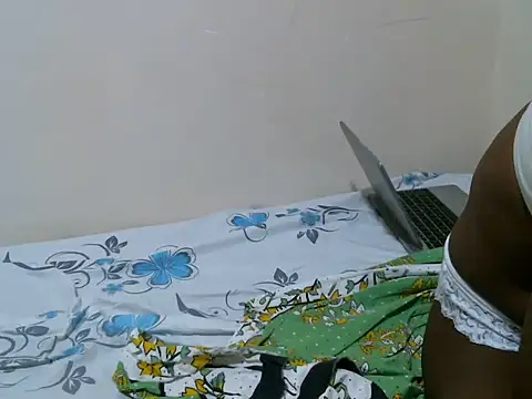 kinky nymo online show from May 23, 12:26 pm