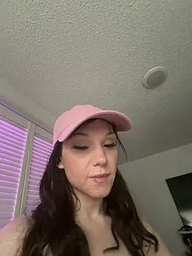 cynGoddess online show from May 27, 12:01 pm