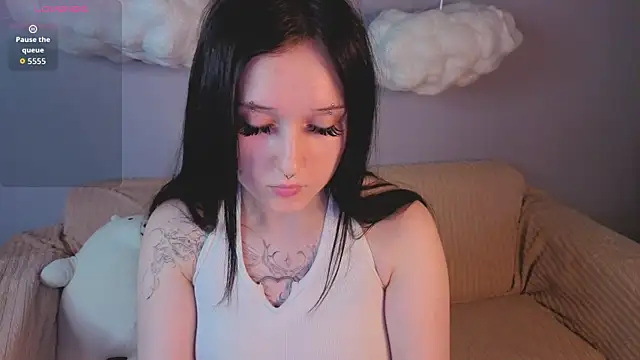 Snapshot of Emma-Blissa chatting on June 12, 1:14 am Emma-Blissa online show from June 12, 1:14 am