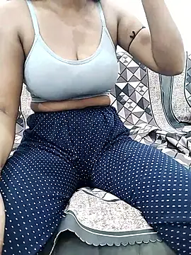 Snapshot of sexy_ladoo chatting on June 3, 7:07 pm sexy ladoo online show from June 3, 7:07 pm