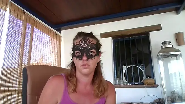 Sexy Nicolette Dutch online show from May 22, 12:47 pm