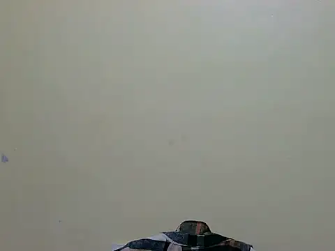 Snapshot of sweet_babees chatting on June 10, 12:01 am sweet babees online show from June 10, 12:01 am