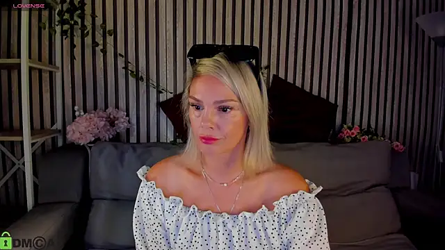 Betty Brock online show from June 14, 12:51 am