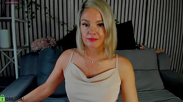 Betty Brock online show from June 2, 1:16 am
