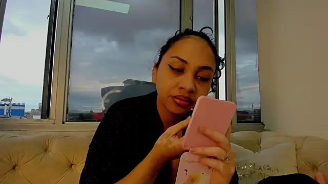 Snapshot of jade_chers chatting on May 30, 11:05 am jade chers online show from May 30, 11:05 am