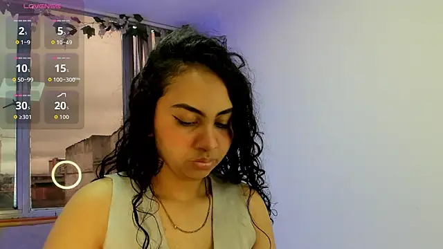 Snapshot of jade_chers chatting on June 18, 11:59 am jade chers online show from June 18, 11:59 am