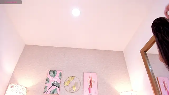 Snapshot of natalie_fox__ chatting on June 27, 11:38 am natalie fox online show from June 27, 11:38 am